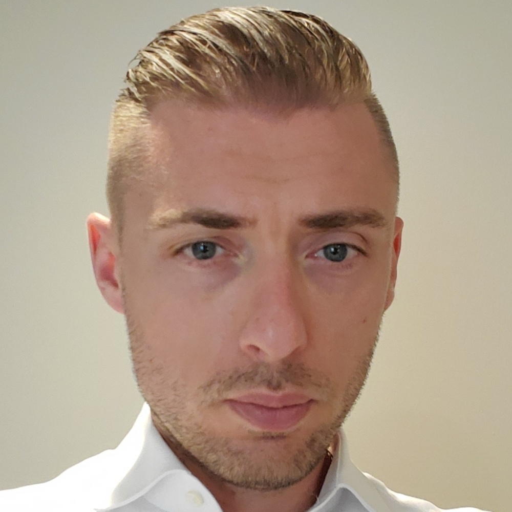 Meet your Posher, Dmitru